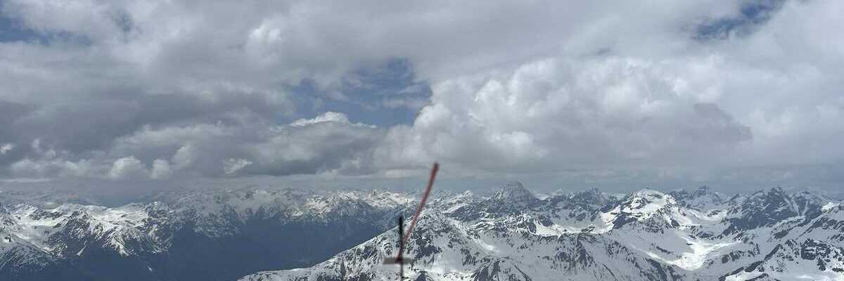 Flugwegposition um 11:04:24: Aufgenommen in der Nähe von Engiadina Bassa/Val Müstair District, Schweiz in 3283 Meter